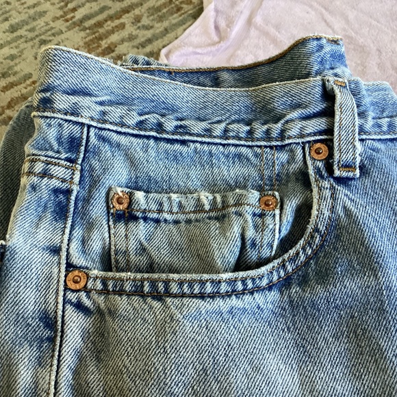 VINTAGE DISTRESSED MENS DISTRESSED 550 LEVI’S JEANS 34 x 30 RELAXED FIT - Picture 2 of 15